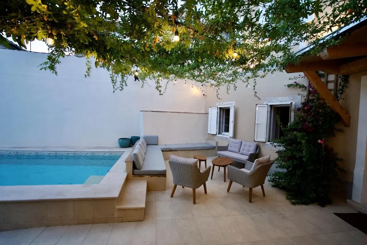 Villa 1875 With Swimming Pool - Crowonder Luxury Rent Novi Vinodolski